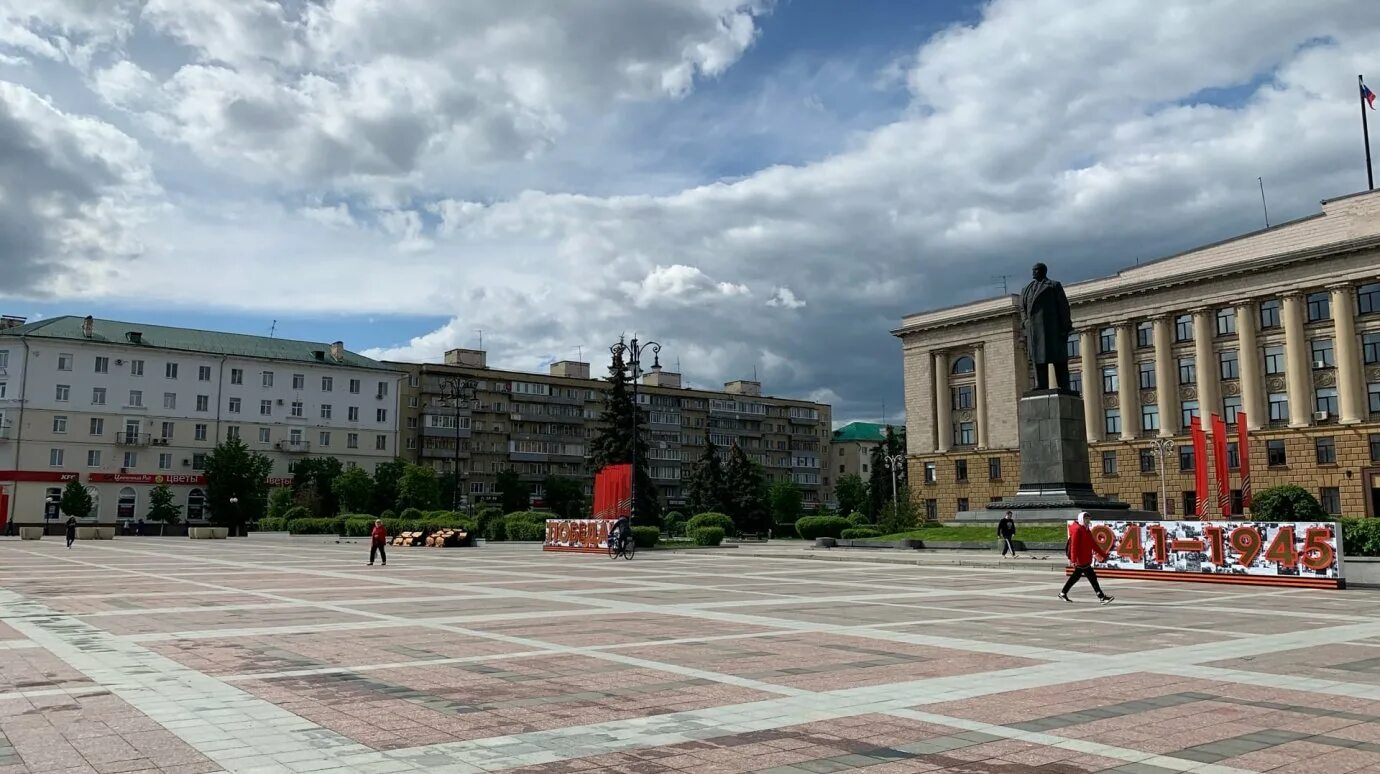 В Пензе завершаются работы на площади Ленина