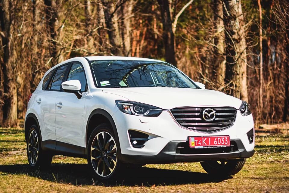 Мазда сх5 екатеринбург. Mazda CX-5 2015. Мазда cx5 2015. Mazda CX-5 2015 белый. Mazda CX 5 1 поколения.