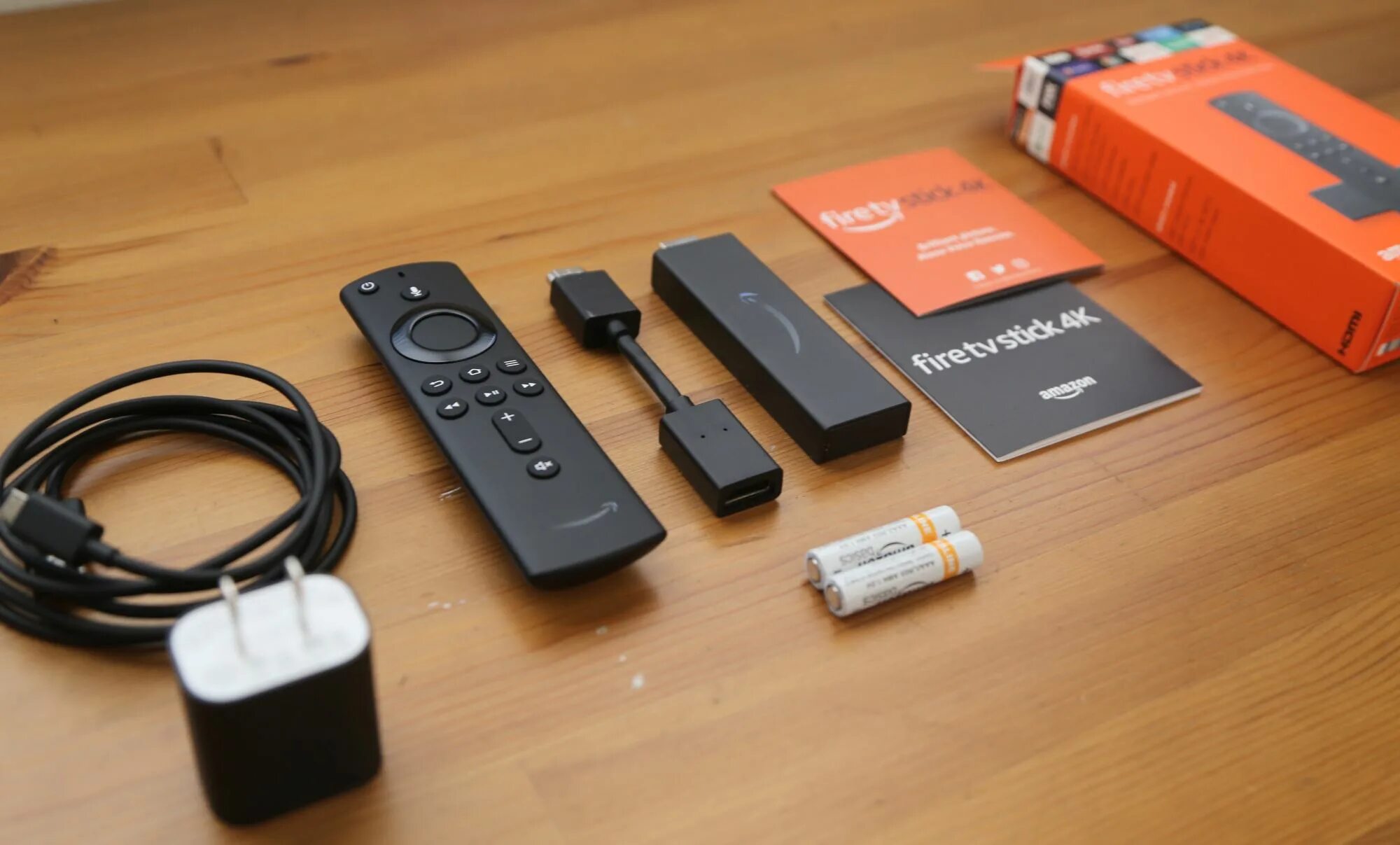 TV-приставка Xiaomi mi TV Stick.