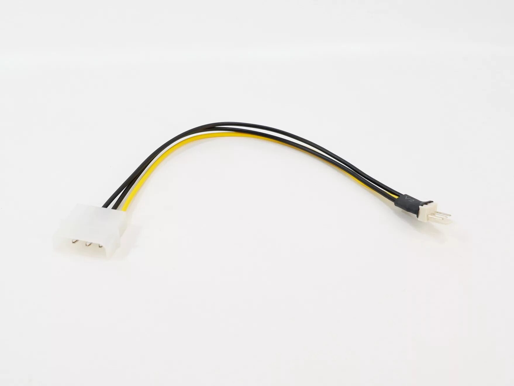 Вентилятор кулера 4 pin. Переходник 3 пин на молекс. Разъемов 4-Pin Molex. 4-Pin ide (Molex). 3pin Molex кулер.