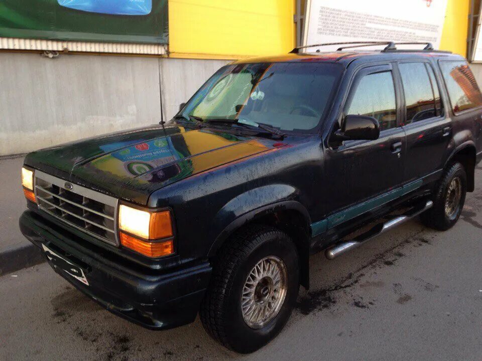 Форд эксплорер 1994 года. Форд эксплорер 1991. Форд эксплорер 1994. Ford explorer 1990-1994. Форд эксплорер 1.