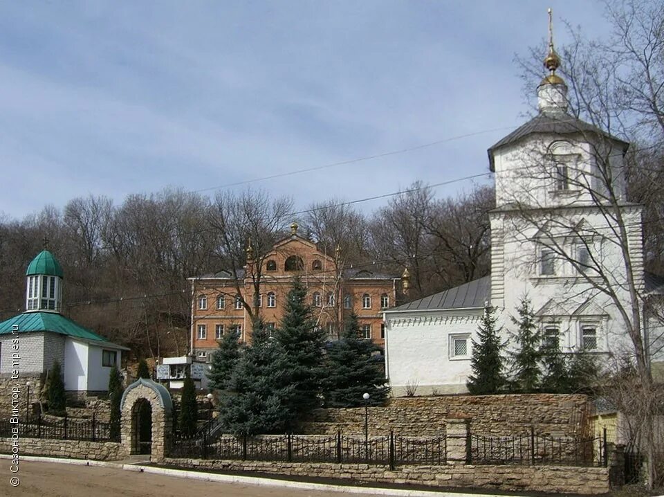 тихонова пустынь калужская область сайт монастыря. калужская свято-тихонова пустынь. церковь успения пресвятой богородицы калуга. калужская область монастырь тихона преображенский собор. калуга тихонова успенская пустынь.