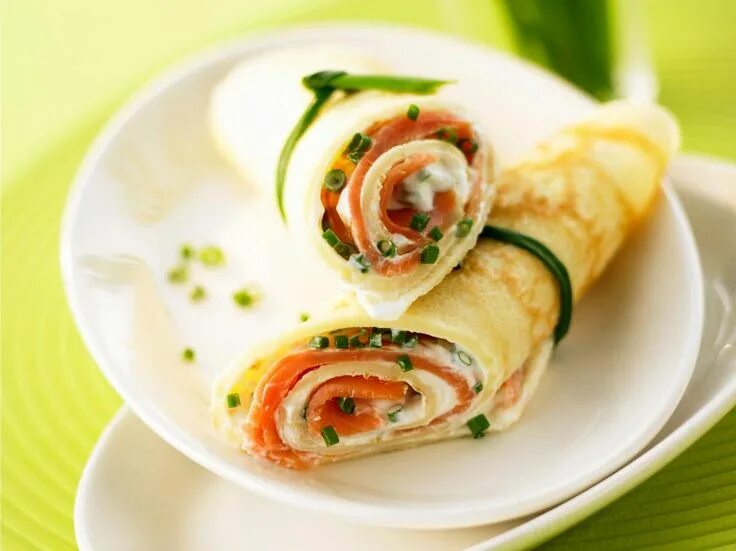 Яичный блин с семгой Кушать подано Дзен