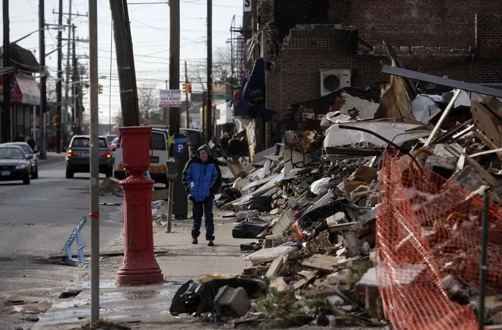 Сша с плохой стороны. Америка плохо. Америка плохо. Мусор в америке. Балтимор город в сша трущобы.