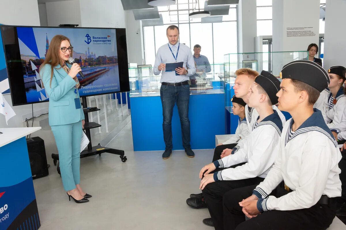 Деловые линии волгоградский проспект 42. Деловые волжский. Деловые волжский. Волжский логотип. Москва, грайвороновская улица, 23.