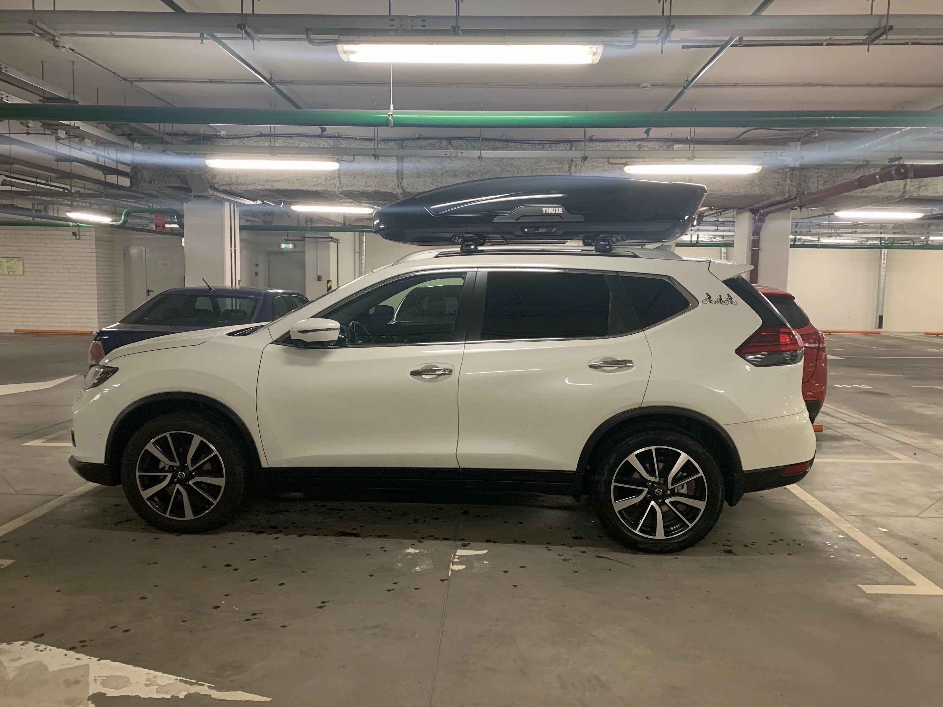 Рейлинги x-trail t32. Ниссан х трейл без рейлингов. Thule на nissan x trail t32. X trail t32 без рейлингов. Ниссан х трейл без рейлингов.