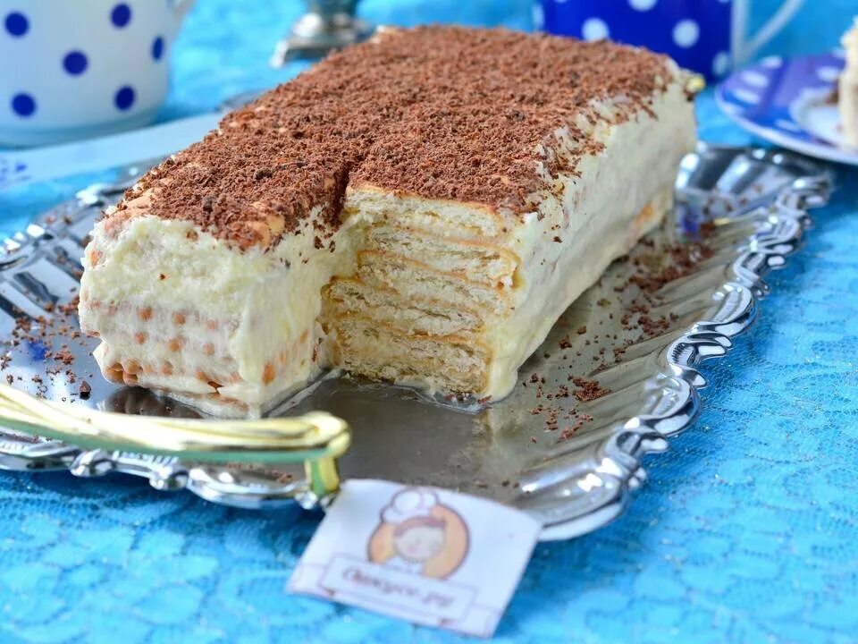 Десерт выпечка со сметаной