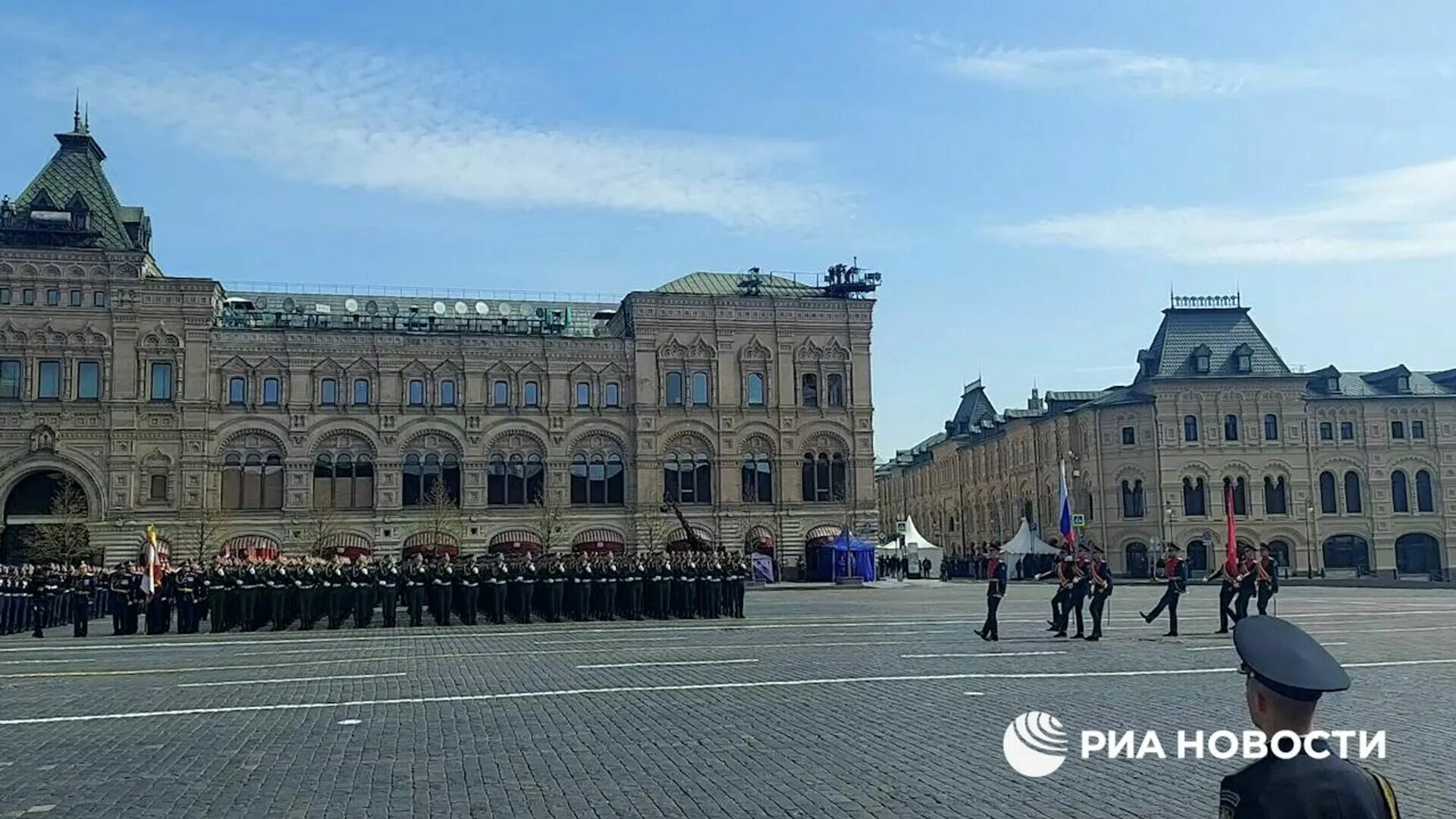 Парад победы на красной площади принимали. Парад победы на красной площади принимали. Парад победы на красной площади 2014. Парад победы на красной площади в москве. Парад в москве 9 мая 2023.