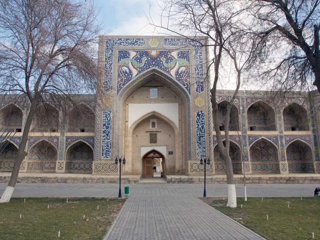 Бек бухоро. Бухара храмы рекнострукция. Бухара крепость арк дворец эмира. Бек бухоро. Самарканд сити узбекистан.