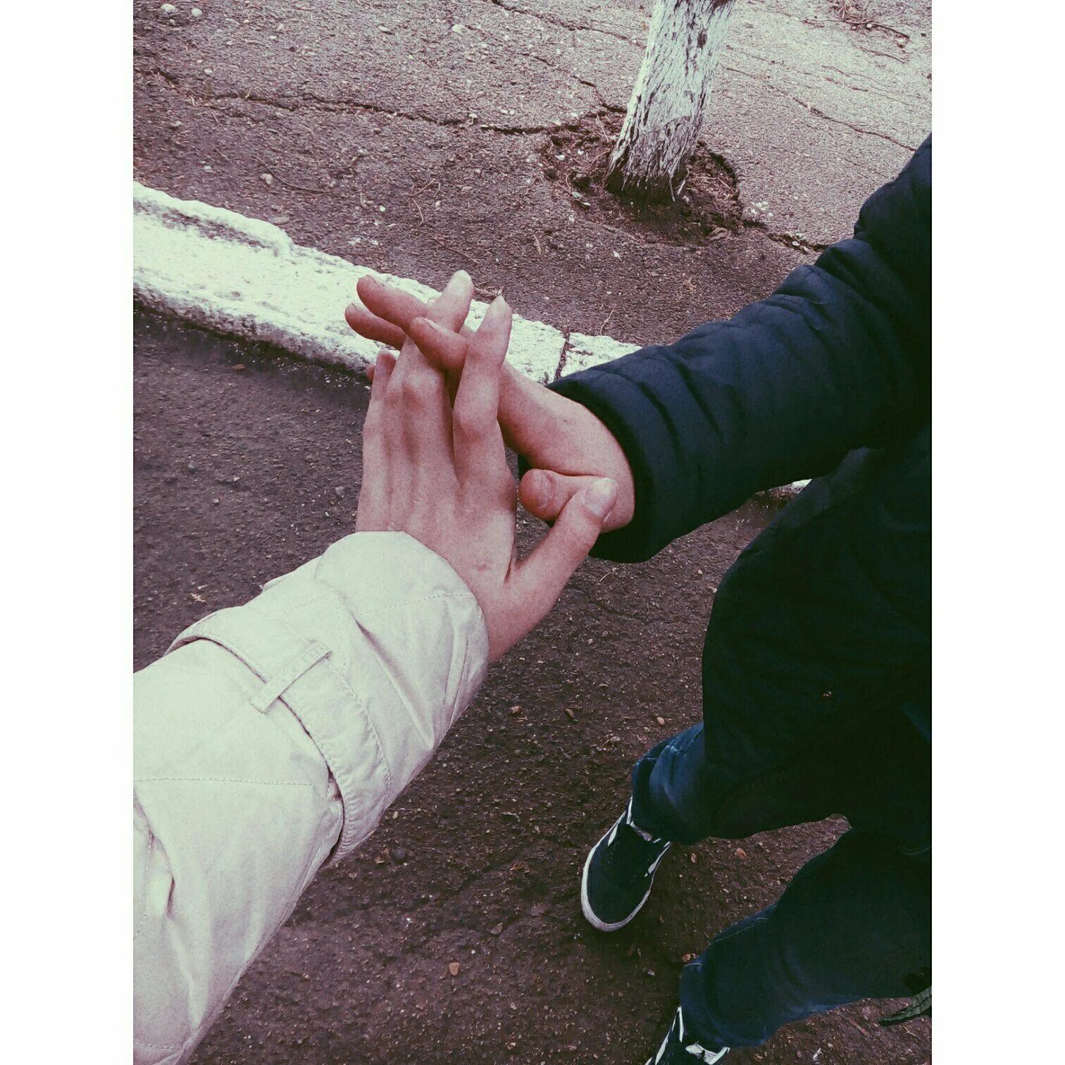 Плачущий толстый мальчик мем. Я на улице мем. Мем пацан. Мистер мем. Плачущий мальчик мем.