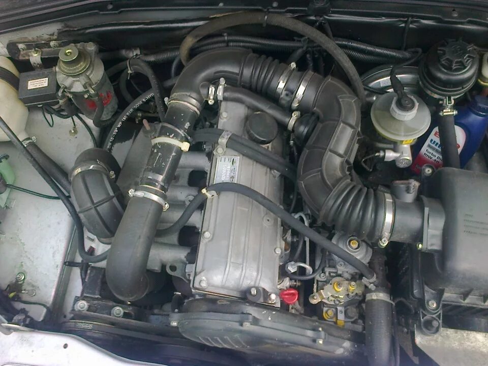 Двигатель шнивы. Мотор Шеви Нива 1.7. Chevrolet Niva 1.7 двигатель. Нива Шевроле двигатель 2.0. Нива дизель 2.2.