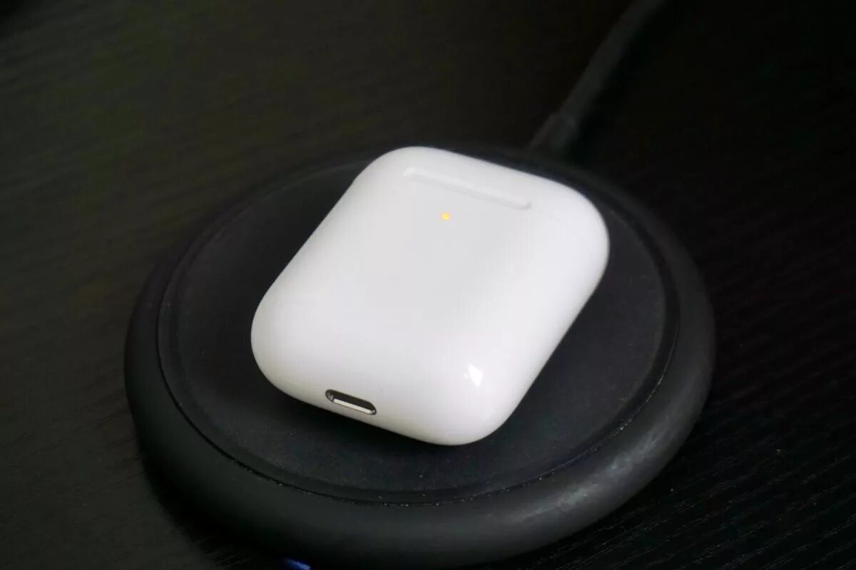 Apple AIRPODS 2 Wireless Charging Case. Apple AIRPODS (2nd Generation). AIRPODS Pro 2nd Generation. Apple AIRPODS Pro 2nd Generation.