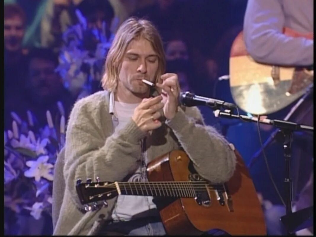 Nirvana mtv unplugged. Нирвана Курт Кобейн. MTV Unplugged Nirvana. Нирвана МТВ концерт Unplugged. Курт Кобейн MTV Unplugged.