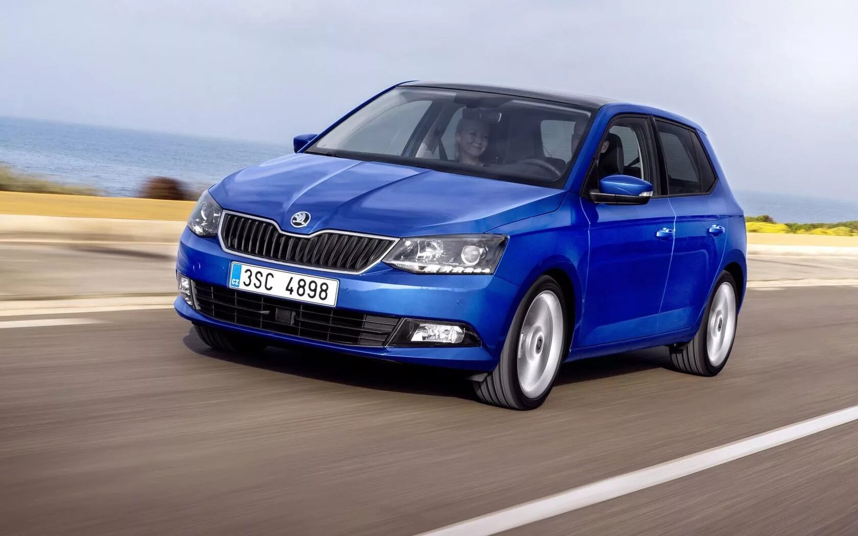 Skoda Fabia 2015. Фабия 3. Шкода Фабия 3 год. Шкода Фабия 2015.