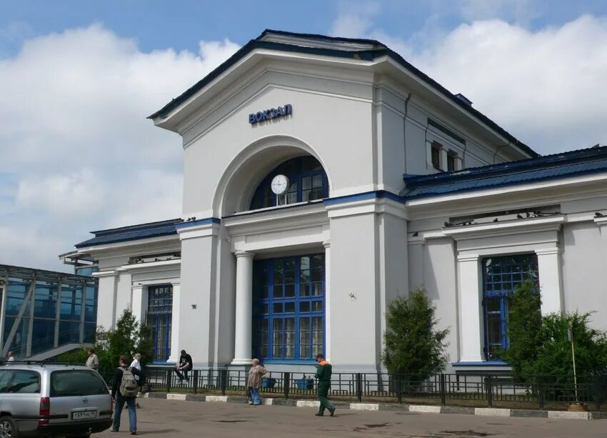 ЖД вокзал Мытищи. Мытищи вокзал ж/д. Здание вокзала Мытищи. Железнодорожная станция Мытищи.