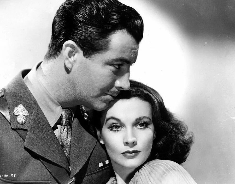 Вивьен ли мост. Waterloo Bridge 1940 Vivien Leigh. Вивьен ли мост Ватерлоо.