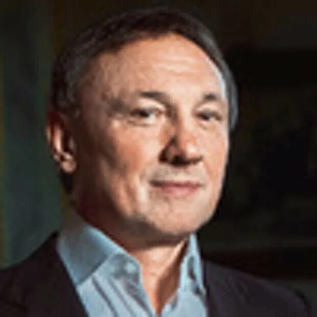 Бажаев дени зияудинович. Самые богатые бизнесмены москвы. Брайан чески и джо геббиа. Александр орлов. Самые богатые бизнесмены москвы.