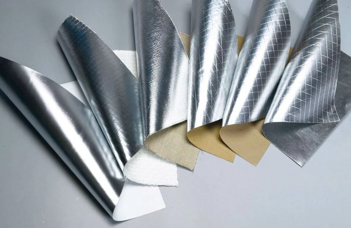 Плотная фольга. Фольга Aluminium Foil 6929666644752. Алюминиевая фольга ДПРХМ ад1. Фольга алюминиевая для бани. Металлизированная фольга.