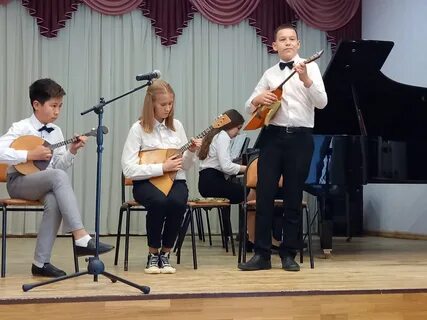Воспитанники школы искусств