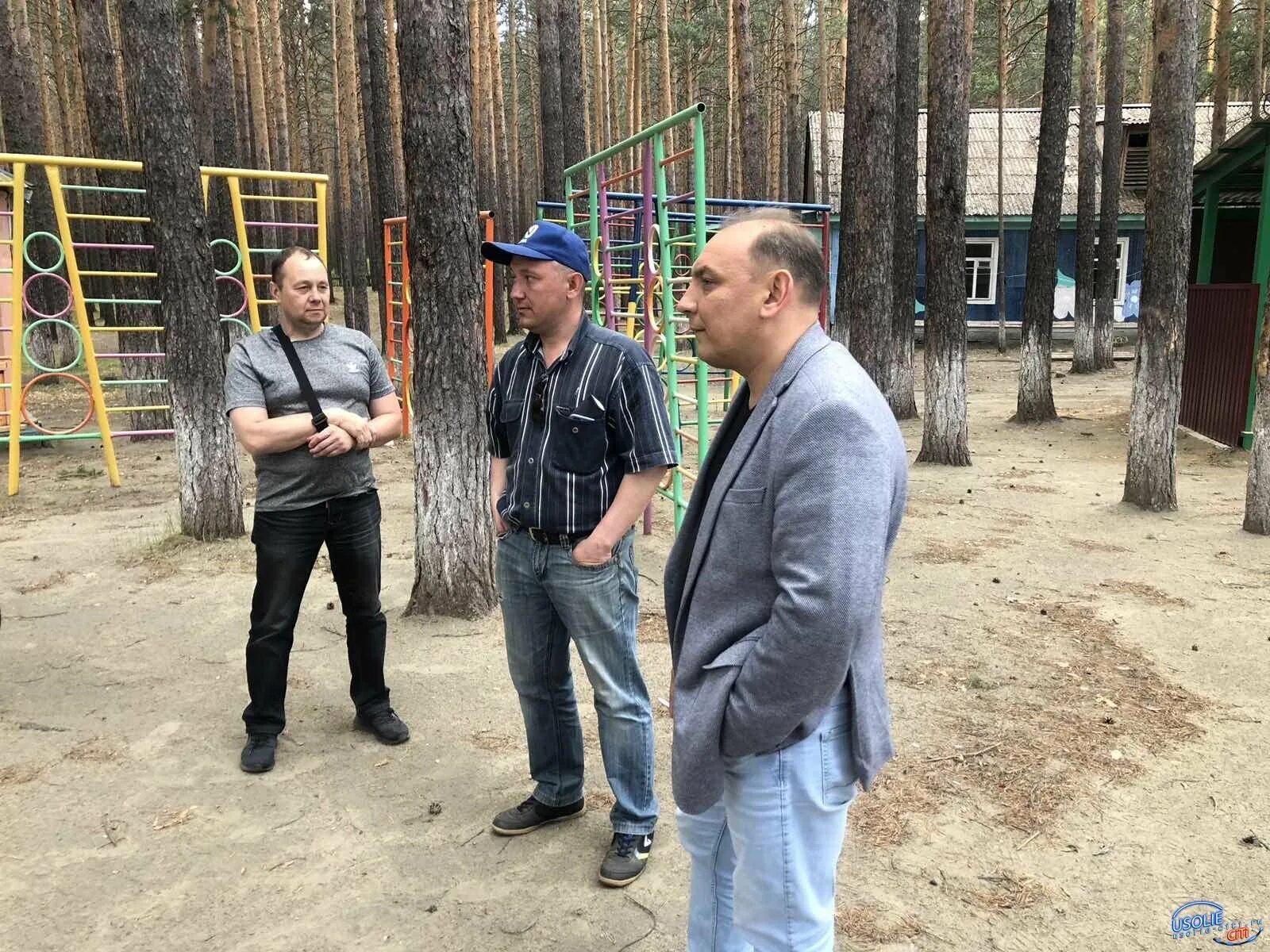 Лагерь усолье. Лагерь хвойный усольский район. Лагерь курорт усолье. Лагерь усолье. Лагерь юность усольский район.