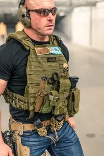 Purchase the 5.11 TacTec Plate Carrier black by ASMC