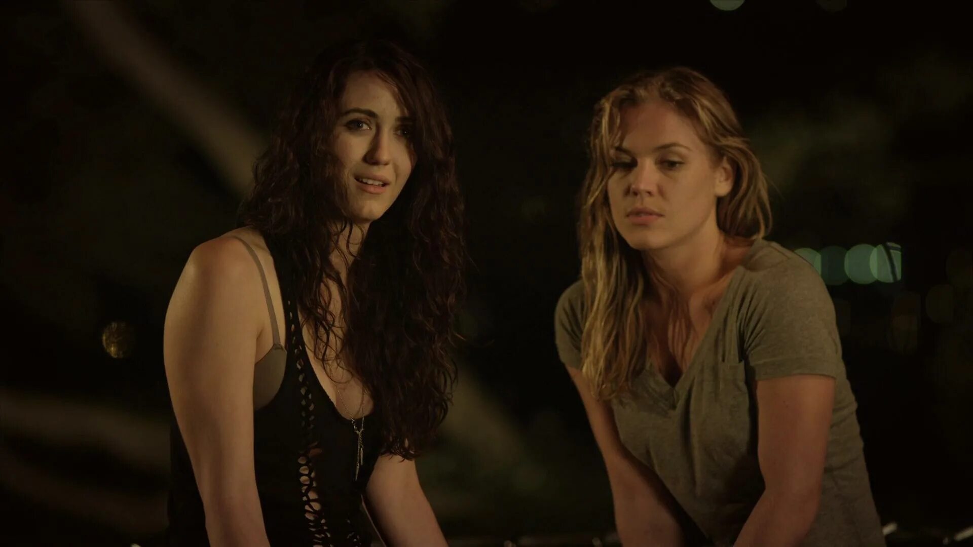 Соседка по комнате 18. Соседки по комнате (2012). соседки по комнате  breaking the girls 2012. мадлен зима и агнес брукнер. соседка по комнате фильм 2011.