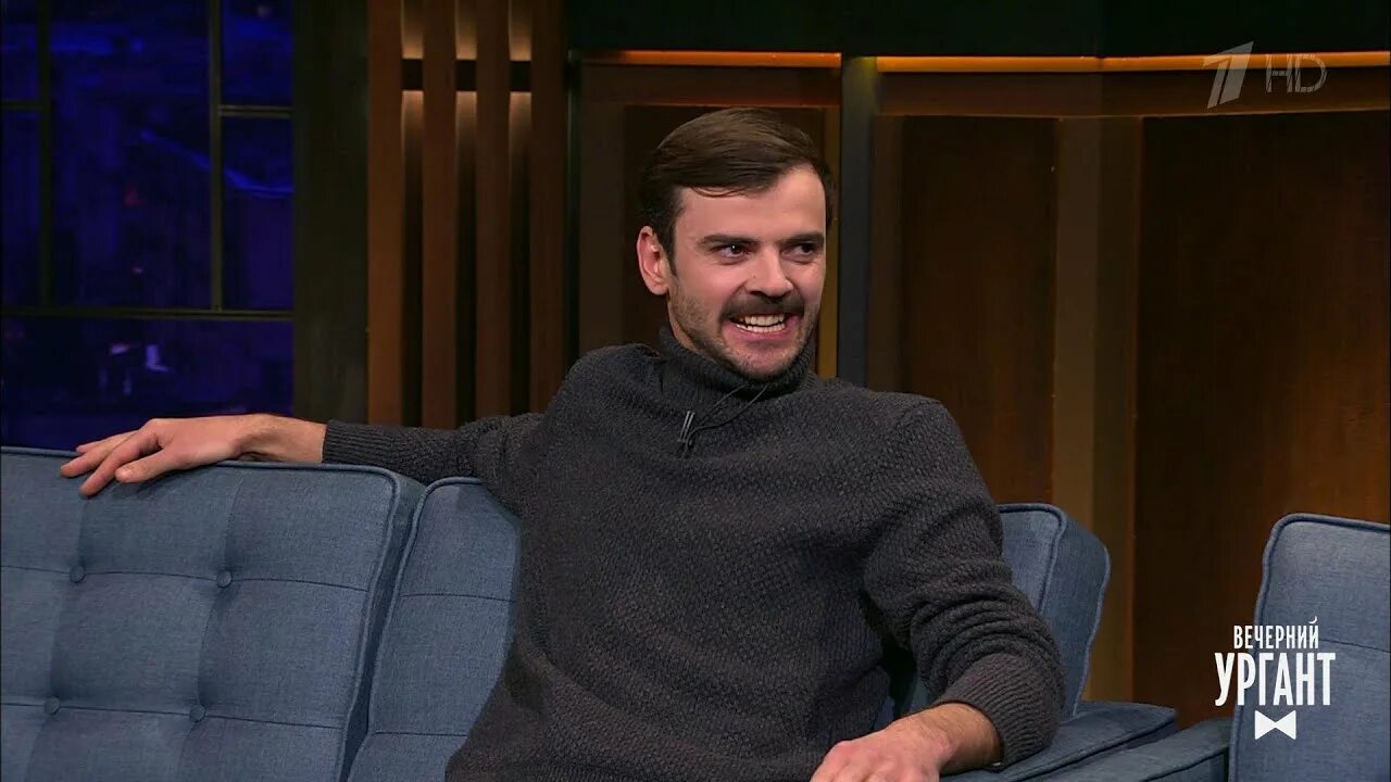 антон лапенко иван ургант. николай дроздов вечерний ургант. вечерний ургант студия. лапенко вечерний ургант. антон васильев.