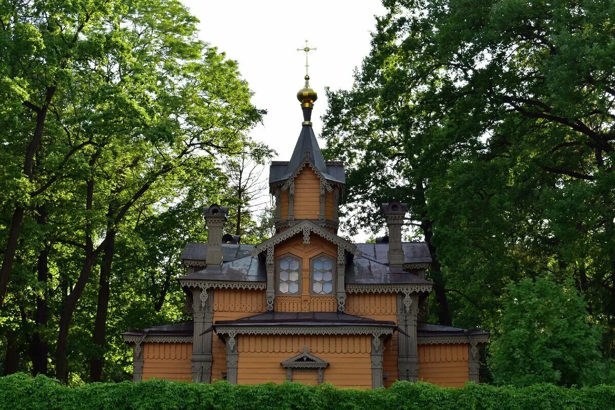 Храм в Коломягах. Церковь в Удельной. Дом Граббе Коломяги. Храм СПБ Коломяги. Удельная район спб