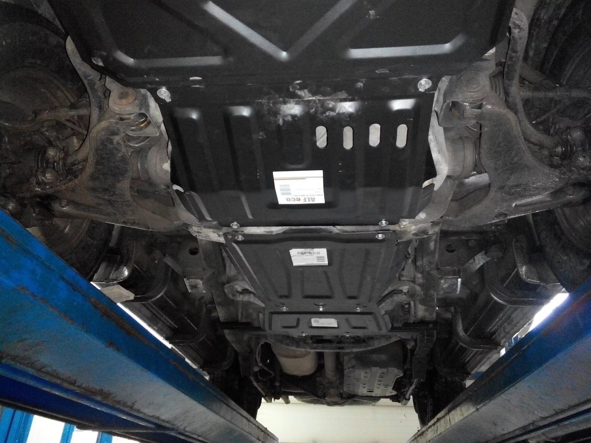 Защита двигателя alfeco. Alfeco 23.09. 36,12 альфеко. alfeco 5 al 30.25. alfeco range rover.