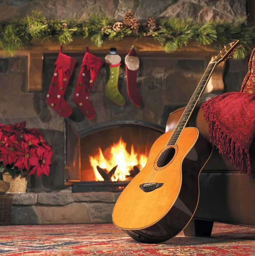В этот звездный вечер только гитара. Гитара Рождество. Гитара новый год. Гитара елка. Гитара Новогодняя ёлка.