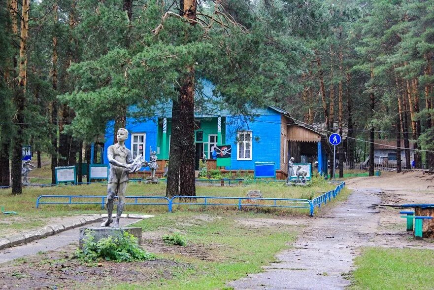 Лагерь юлово инза. Юлова лагерь. Лагерь юлово ульяновская. Юлова лагерь. Отряды юлово.