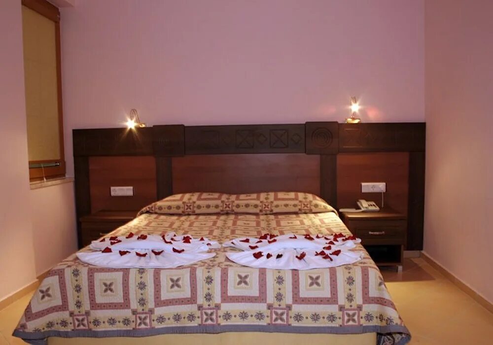 Дориан хотел. Dorian hotel 3 фетхие. дориан отель олюдениз. отель дориан 3 олюдениз турция. олюдениз бюджетный отель дориан.