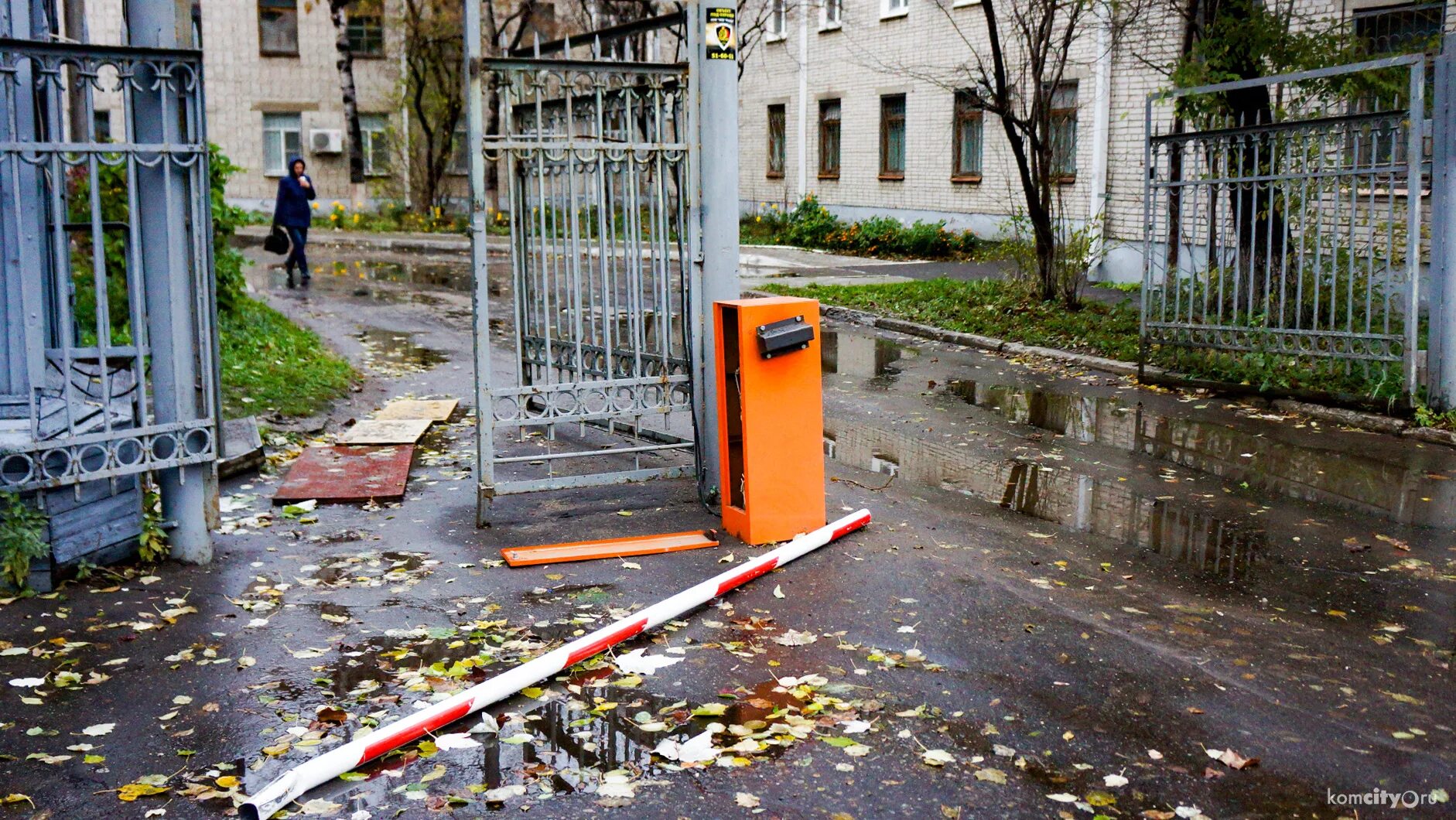 Шлагбаум не останавливается