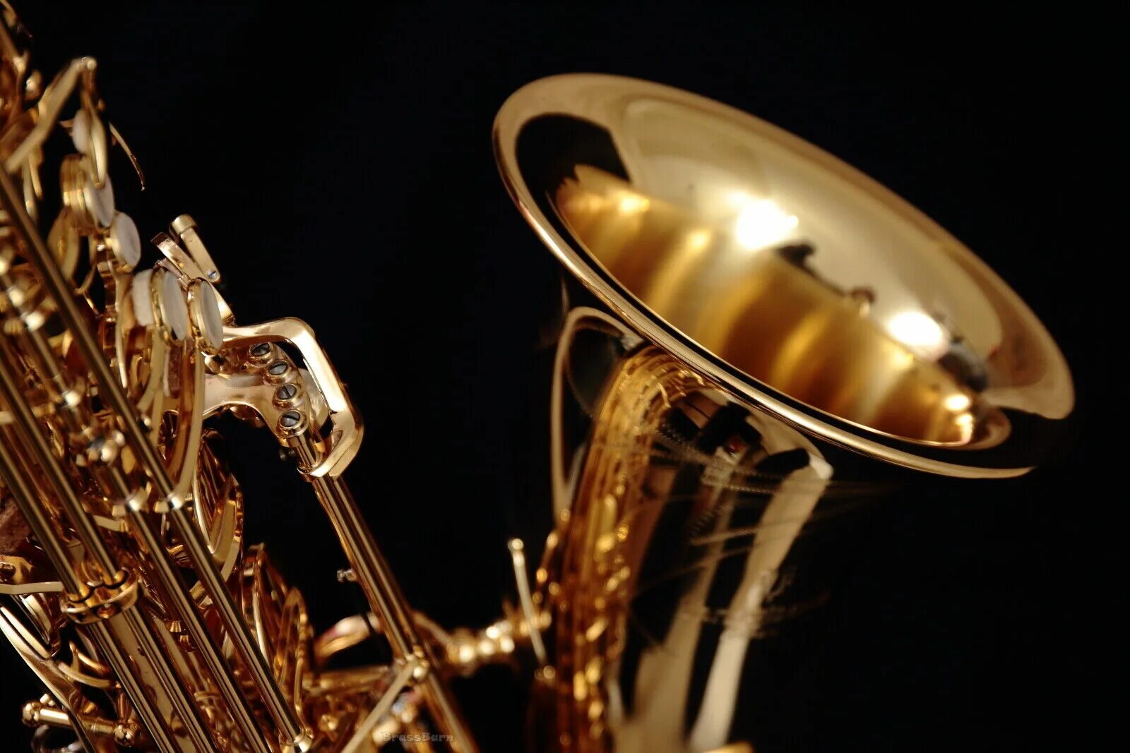 Саксофоны yanagisawa. Янагисава. yanagisawa soprano. yanagisawa t-3.