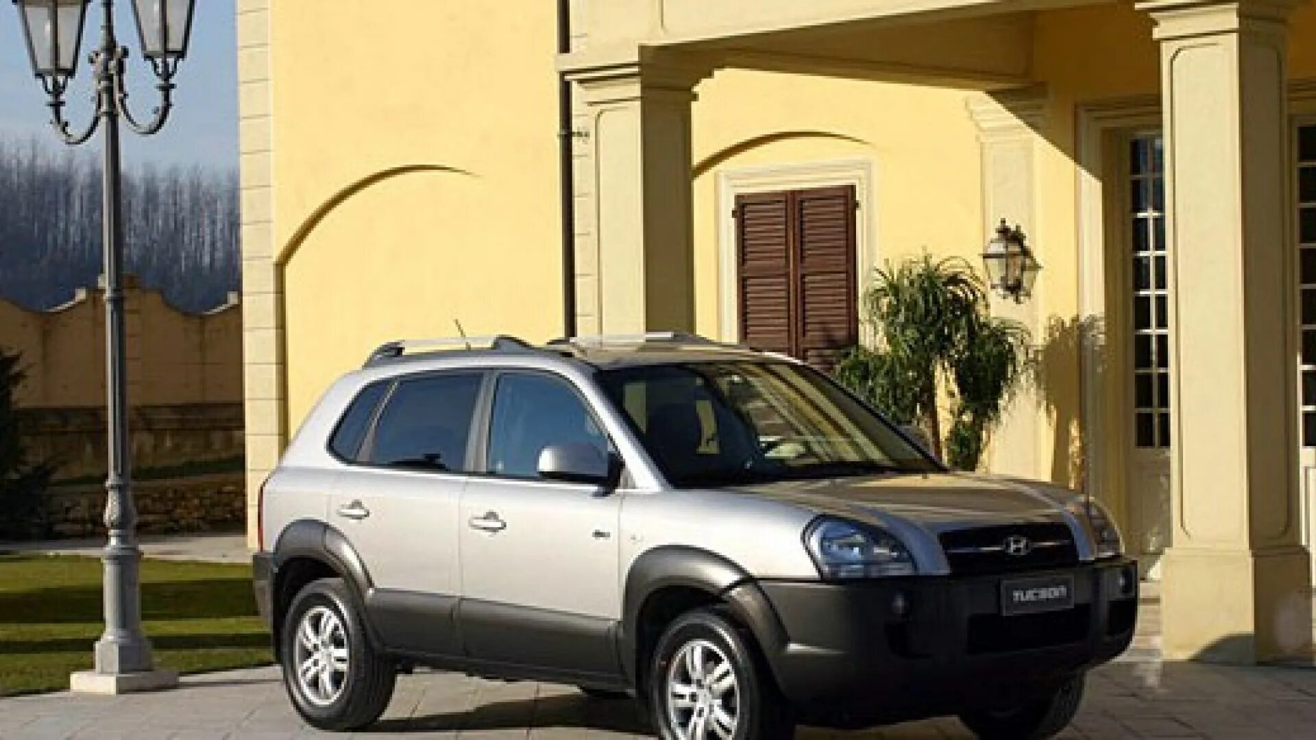 Hyundai tucson 2008-2010. Hyundai tucson 1. Хундай туксон 1 поколения. Хюндай туксон 1 поколения. Туссан 1.