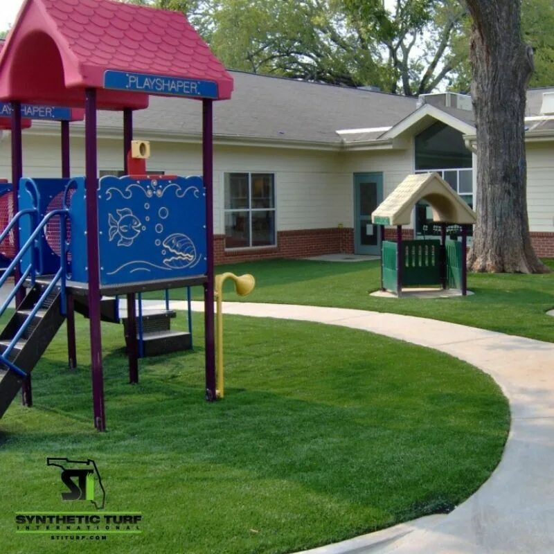 Под playground