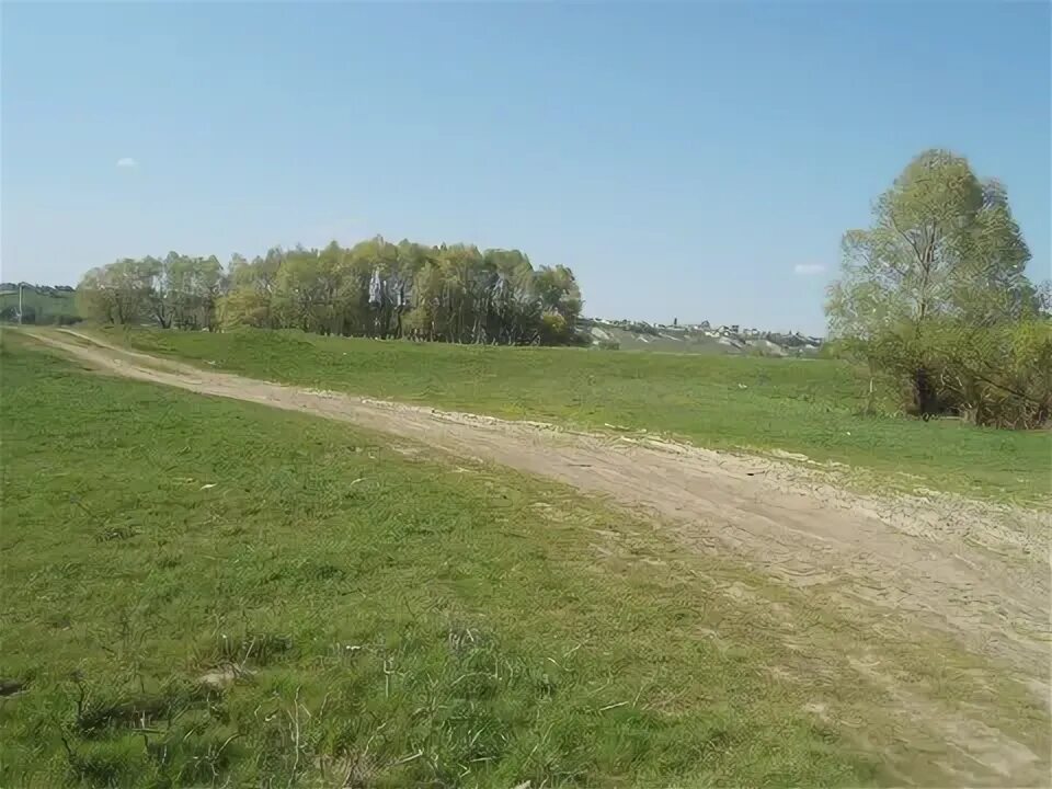 Погода добрунь. Добрунь (Брянский район). Деревня Добрунь стадион. Добрунь Брянский район теплицы. Добрунь Брянская 15 на карте.