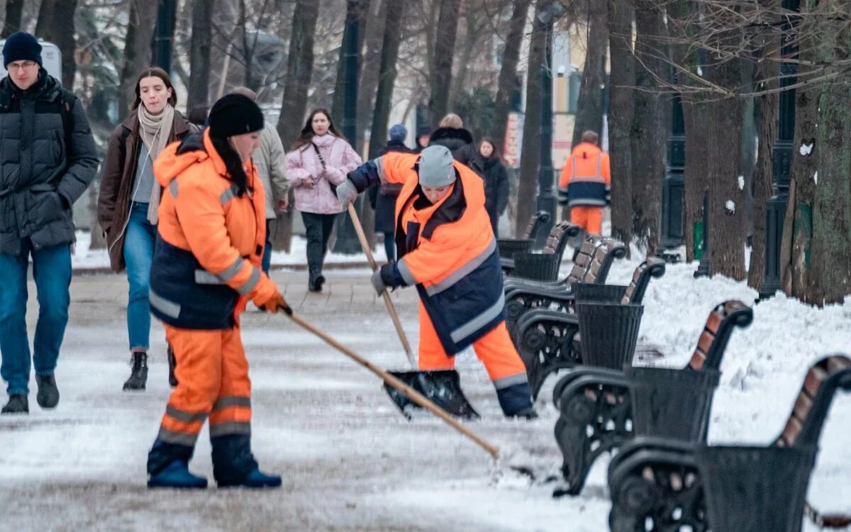 Кто убирает придомовую территорию. Кто убирает придомовую территорию