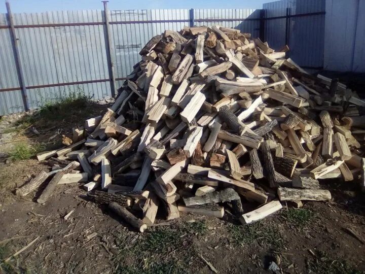Чурочки. Дрова в тюмени. Дрова оренбург. Дрова оренбург. Дрова березовые колотые зил 10 кубов швырок.