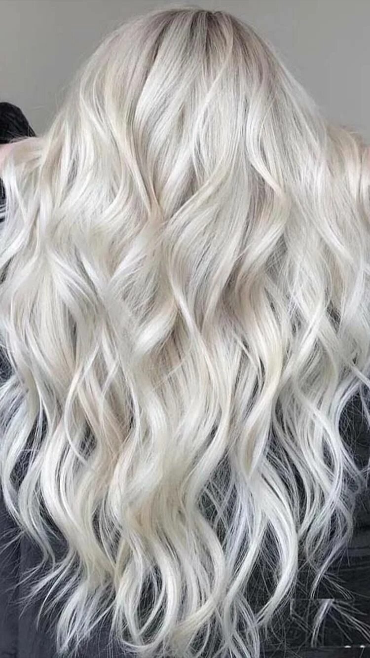 Платиновый белый. Сильвер блонд( silver blond ). платиновый блонд цвет. платиновая блондинка. холодный платиновый блонд.