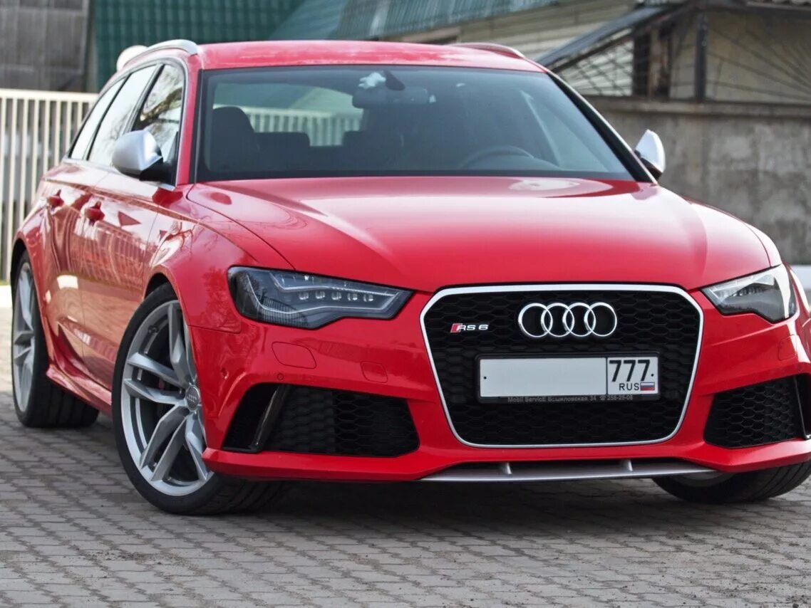 Россия купить ауди универсал. Audi rs6 c7. Audi rs6 2013. Audi rs6 Red. Audi rs6 c7 2013.