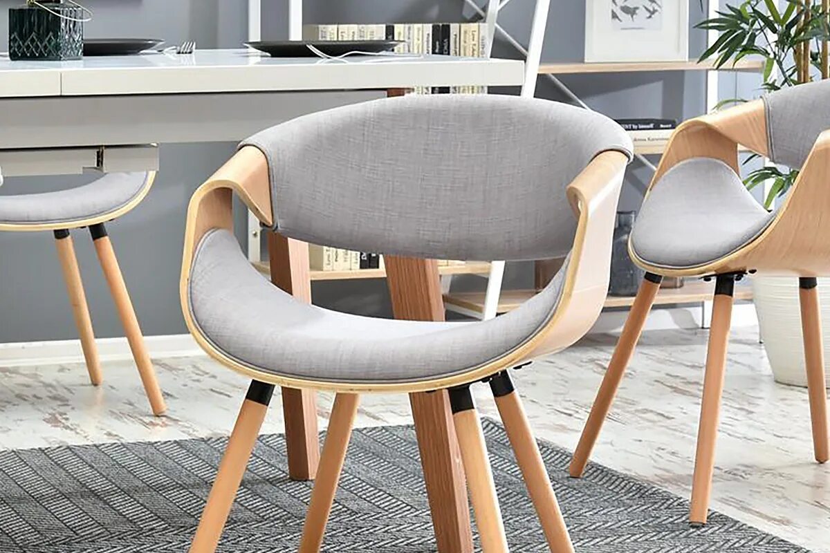 Стильные стулья 2023. Стул 2023. Модные стулья в интерьере 2023. Кресло напротив кресла. Стул 2023.