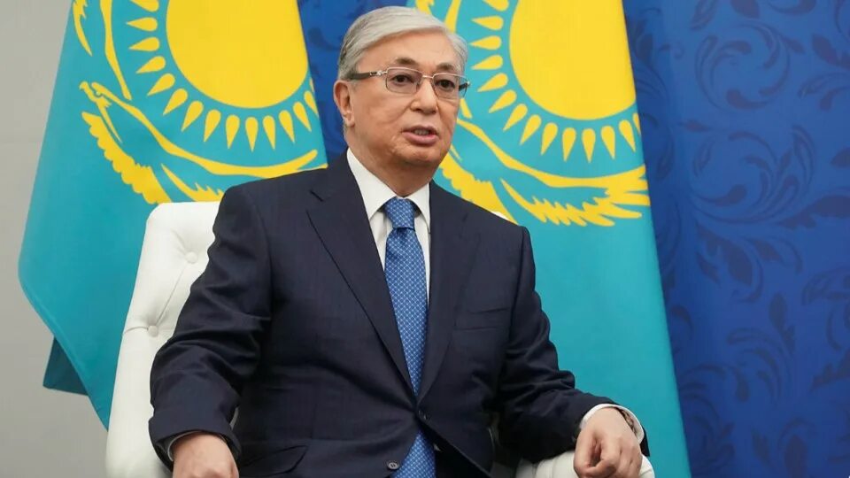 токаев 2022. токаев подал в отставку. портрет президента рк токаева. касым-жомарт кемелевич токаев. токаев казахстан.