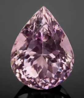 Сентябрь драгоценный камень