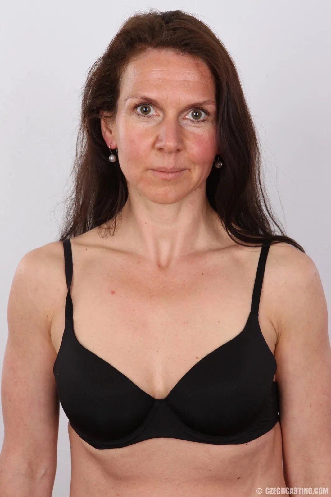 Pavlina 8261 casting актриса. Pavlina 8261. Чешский кастинг пожилых. Чешский кастинг старушки. Monika 1323.