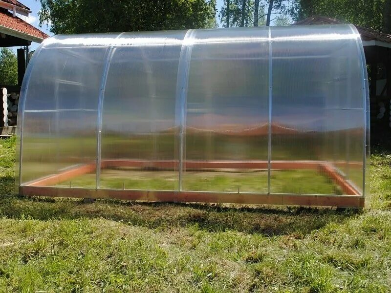 Теплица люкс. Каркас теплицы дачница капелька 4*3*2,1м. Теплица крепыш фото. Формика теплицы. 20х20 мм.