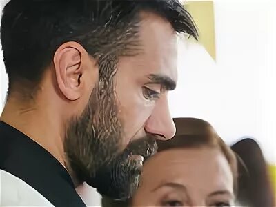 Лоза аднан коч. Восток запад кадры. Восток запад кадры. Восток запад кадры. Восток запад кадры.