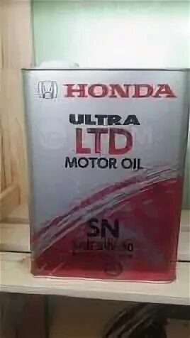 Масло хонда оригинал 5w30. Honda Ultra Ltd SAE 5w-30. Honda Ultra Ltd 5w30 SN. Моторное масло Honda Ultra Ltd 5w30 SN 4 Л. 4л. Honda SN 5w30.