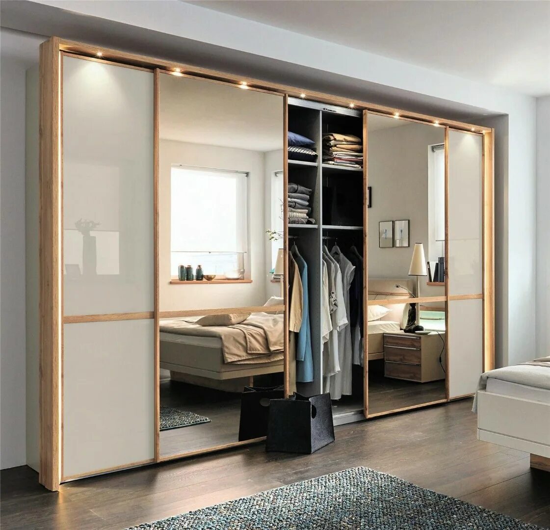 Какие бывают шкафы купе. Шкаф купе Sliding-Door Wardrobe. Шкафы Стенли 2022. Шкаф в спальню. Встроенный шкаф в спальне.