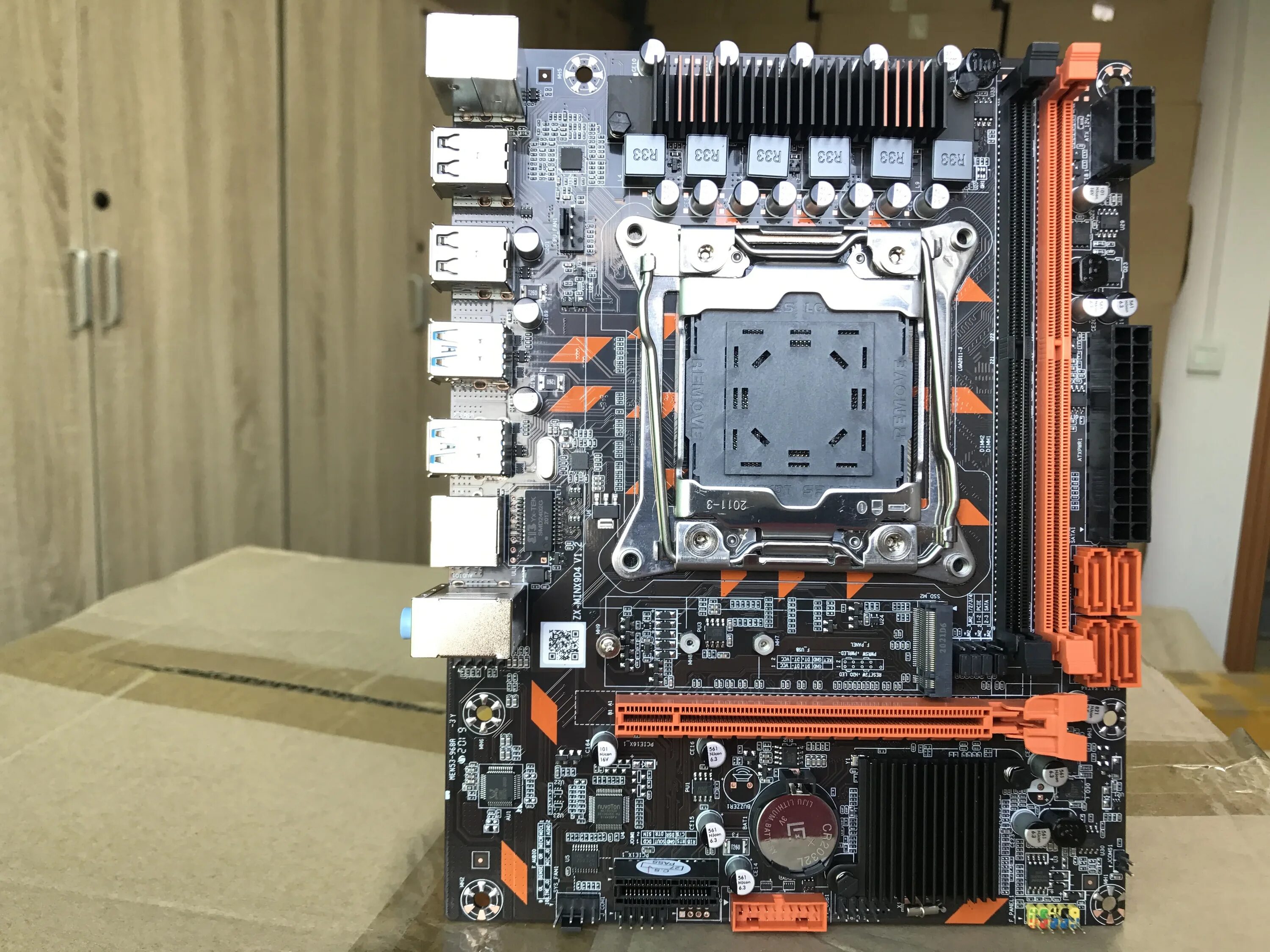 Материнская плата x99 lga 2011 v4